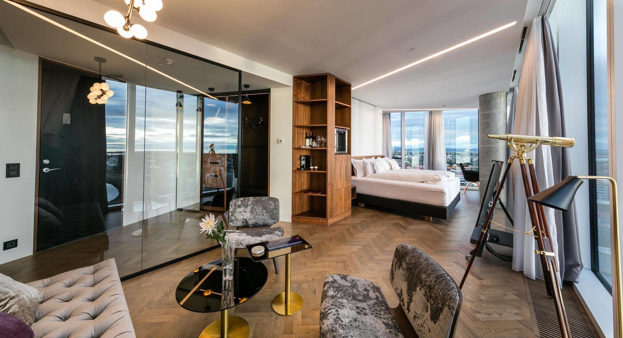 Tower Suites Reykjavík Buitenkant foto