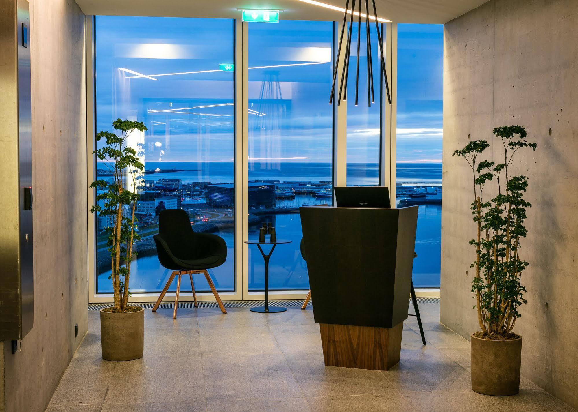 Tower Suites Reykjavík Buitenkant foto
